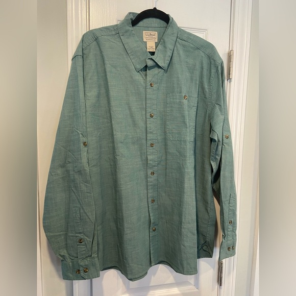 NWOT L.L. Bean Size L Men’s Sage Green Stretch Cotton Roll Tab Button Down Shirt - Picture 1 of 11